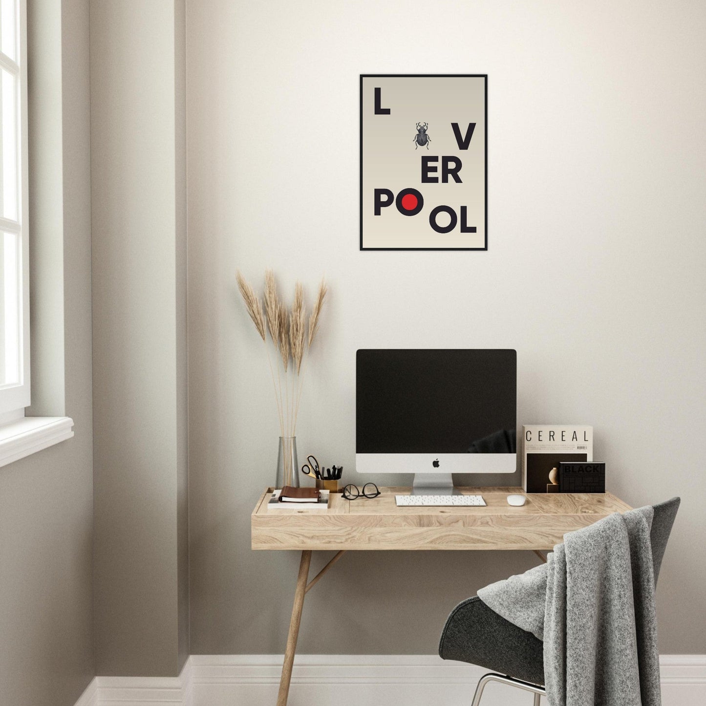 Cities/ Places 'Liverpool' - Premium Matte Paper Wooden Framed Poster